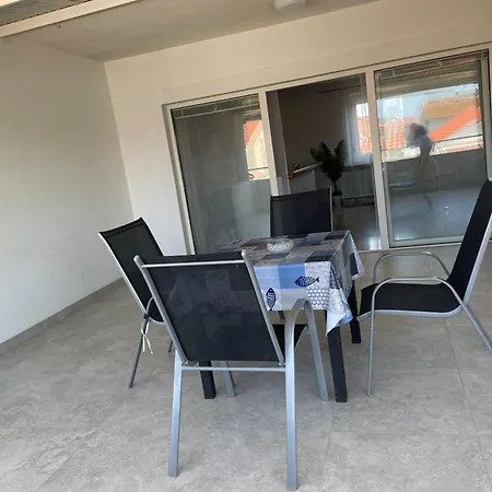 Asea アパート ザダル